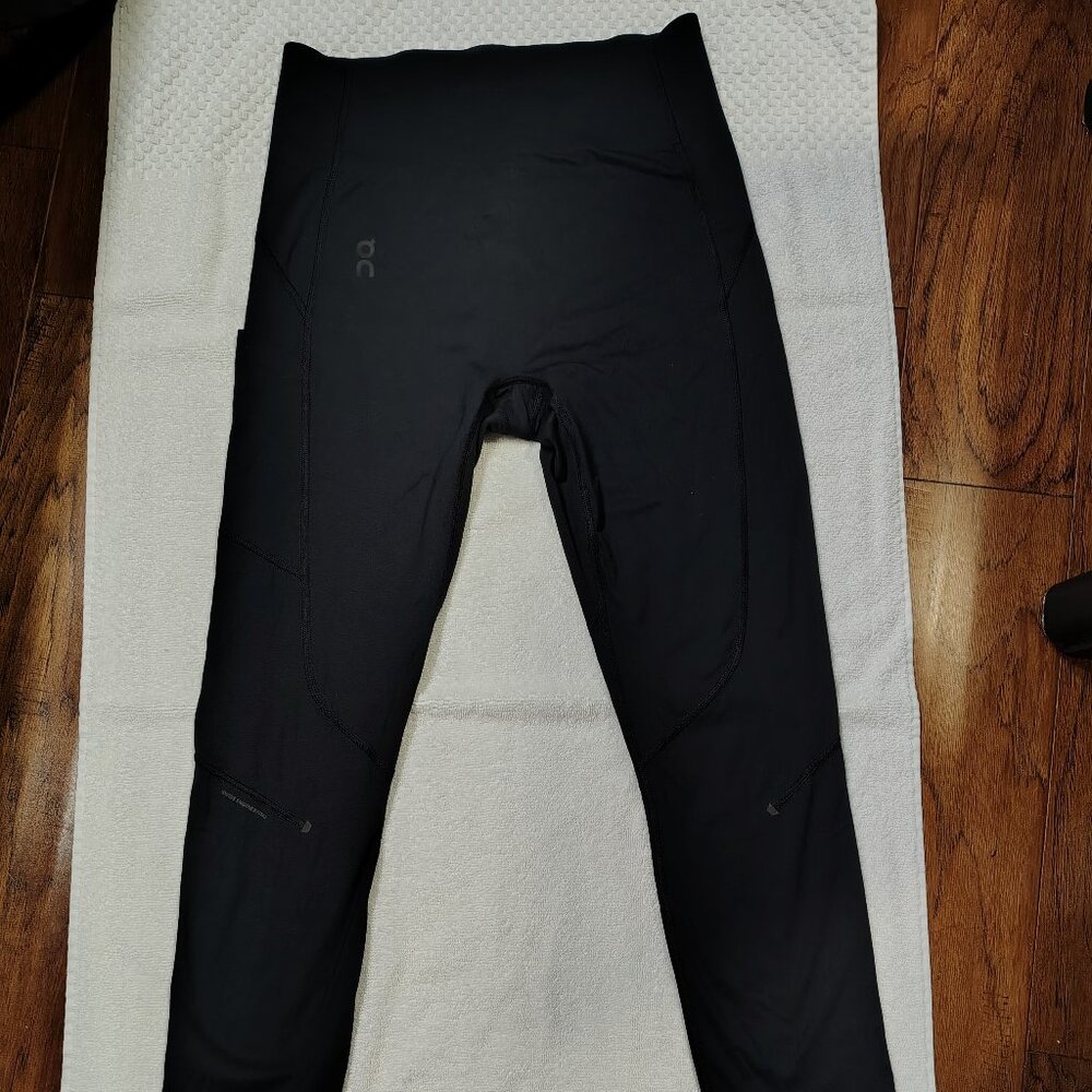 On Running Black Women's Performance Leggings